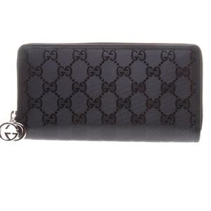 GUCCI Imprime Momogram Zip Around Wallet